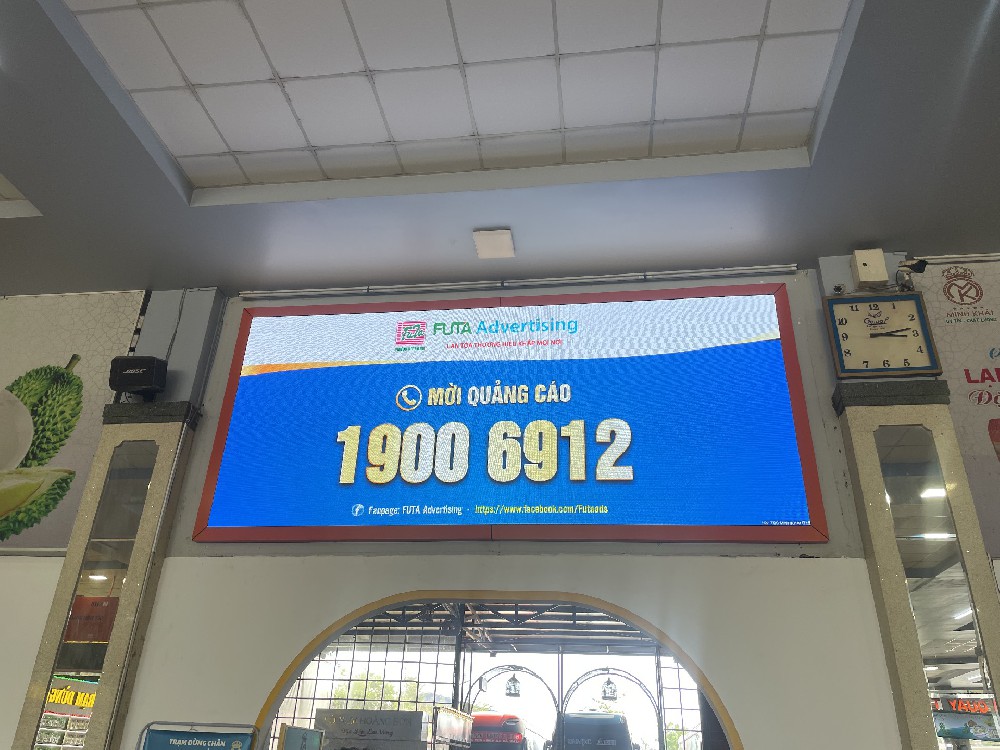 深圳LED显示屏  越南胡志明市车站···