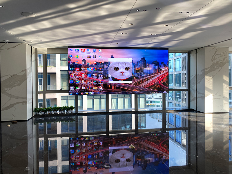 深圳侨城坊led显示屏